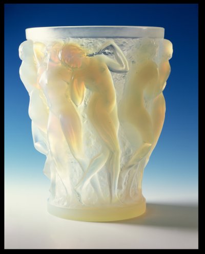 &39;Bacchantes&39;乳色花瓶（ガラス） 作： Rene Jules Lalique